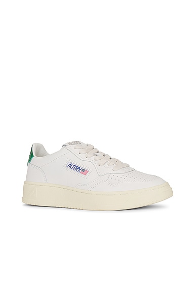 Shop Autry Medalist Low Sneaker In Leather White & Green