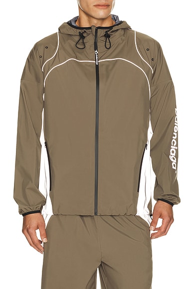 Athletic Zip-up Out