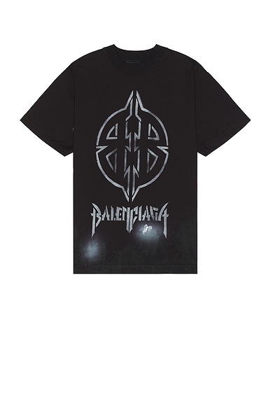 Small Fit T-Shirt