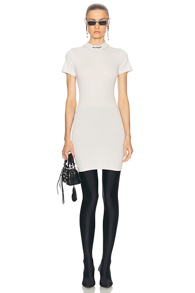 ワンピース BALENCIAGA FW22 MINI DRESS (704440_TYK075900) Demna's New Balenciaga Collection is About Merch and Metatarsals