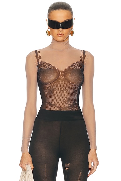スリップ・インナー・キャミ BALENCIAGA LINGERIE T-SHIRT Balenciaga Lingerie Top in Black & Light Beige | FWRD