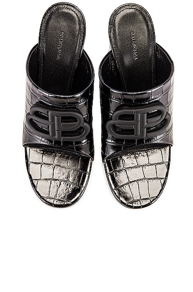 balenciaga crocs black