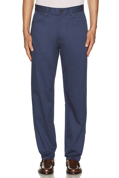Lightweight Stretch Chino