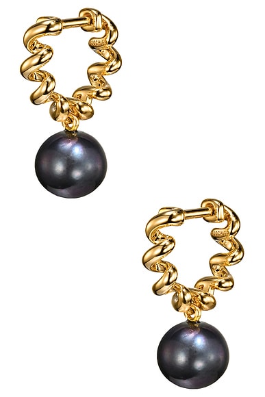 Boochier Beaching Earrings in Grey Pearl