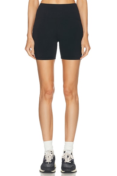 Powerbeyond Strive Biker Short