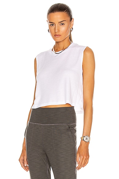 Beyond Yoga Night In Cropped Tank in White