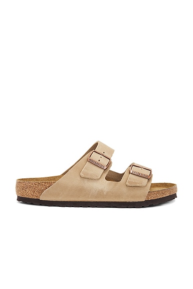 BIRKENSTOCK Arizona Sandal in Tobacco Brown