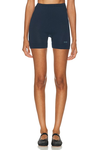 Meringue Short