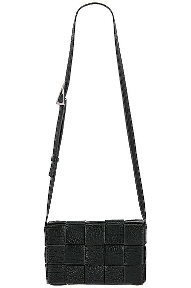 hidehidehide 　Bottega Veneta Bottega Veneta Pyramid Hobo Bag Fuchsia Intrecciato Leather