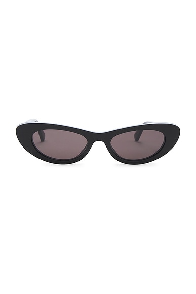 Bottega Veneta Snap Cat Eye Sunglasses in Black & Grey