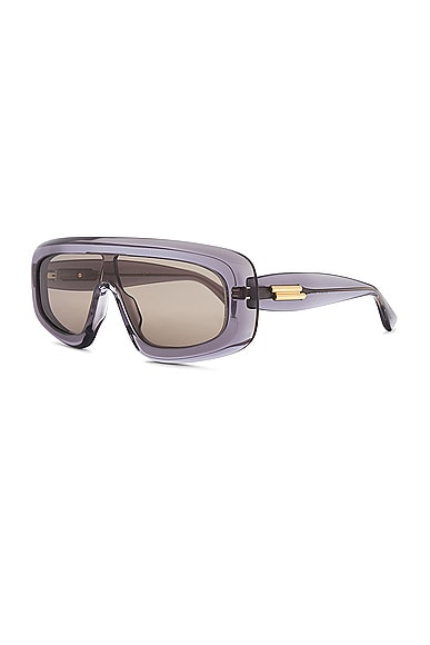 Shop Bottega Veneta Curvy Shield Sunglasses In Grey