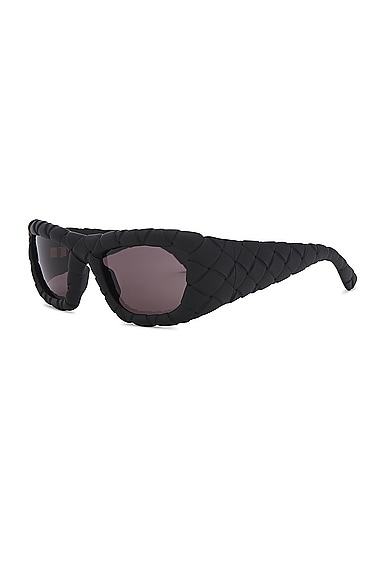 Shop Bottega Veneta Intrecciato Wrap Sunglasses In Black