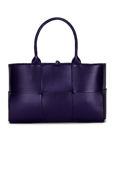 Bottega Veneta Small Arco Tote Bag in Purple