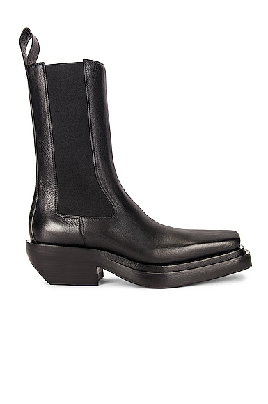 Bottega Veneta BV Lean Boots in Black | FWRD