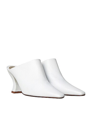 BOTTEGA VENETA LEATHER POINTED TOE MULES,BOTT-WZ19