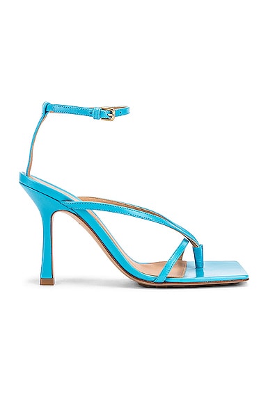 Bottega Veneta 90mm Stretch Leather Thong Sandals In Sky Blue