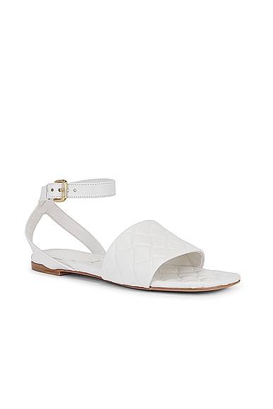 Bottega Veneta Amy Flat Sandal In String