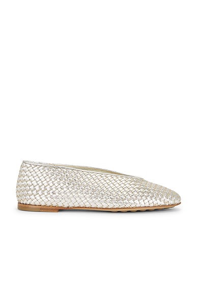Bottega Veneta Rosa Ballet Flat in Platinum