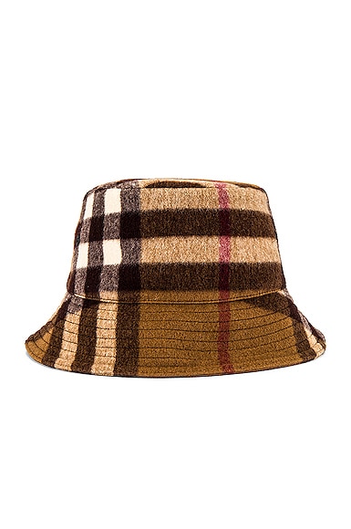 Burberry Cashmere Giant Check Bucket Hat in Archive Beige Chk