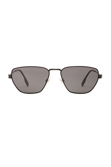Burberry Oval Sunglasses in Black
