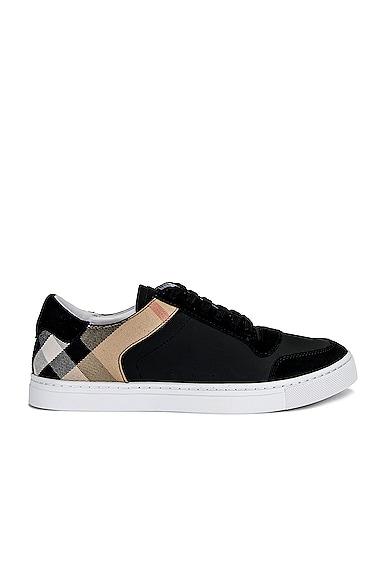 Burberry Reeth Low Trainer in Black