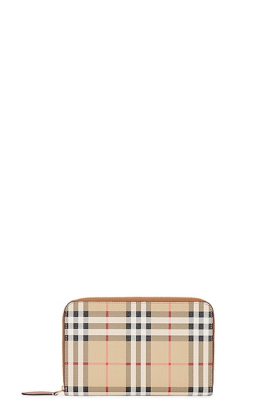 Burberry Patterned Travel Organizer in Check Pattern