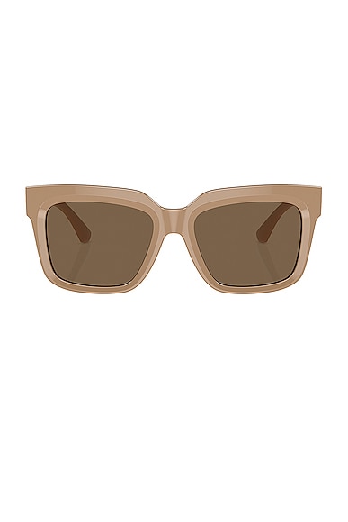 Burberry Square Sunglasses in Beige