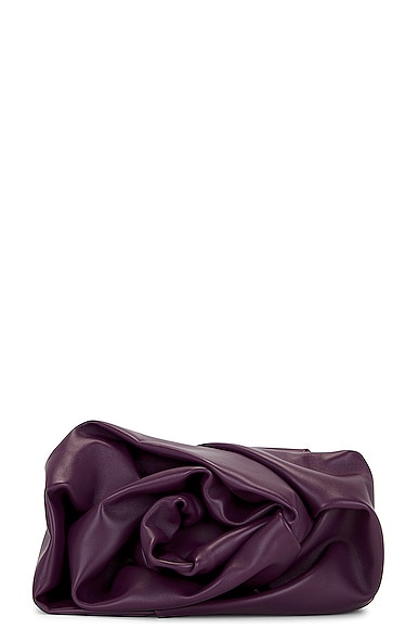 VIP【送料無料・関税込み】Burberry Purple Rose Clutch Bag Burberry Rose Clutch in Prune | FWRD