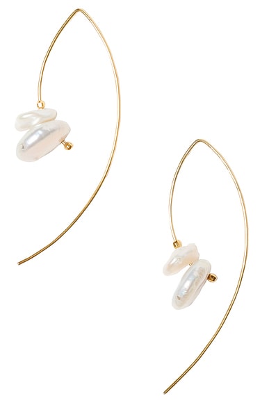 Pearl Dangle Earrings