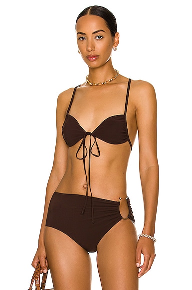 【関税込み】Christopher Esber ビキニ Christopher Esber Solis Bikini Top in Mahogany | FWRD