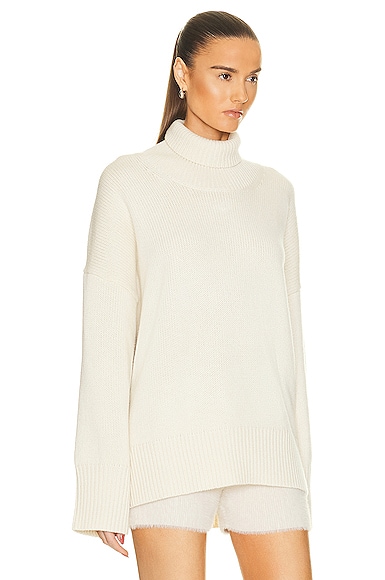 Shop Chloé Cashmere Turtleneck Sweater In White Powder