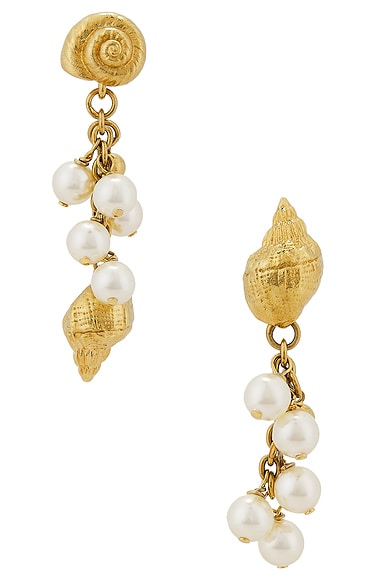 Chloe Shell Dangle Earring in Vintage Gold