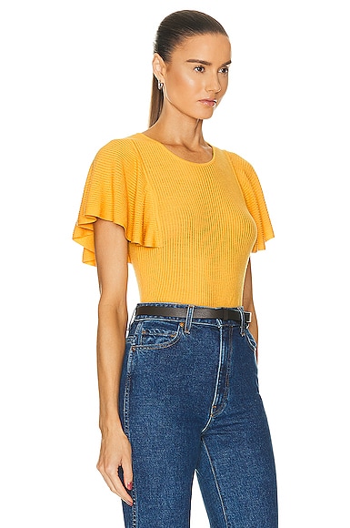 Shop Chloé T-shirt In Truly Yellow