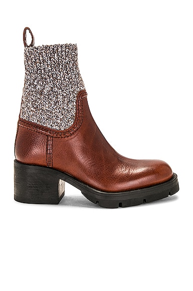 Chloé Neva Ankle Boots In Clay Brown