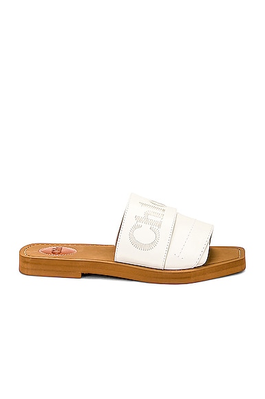 Chloe woody store white