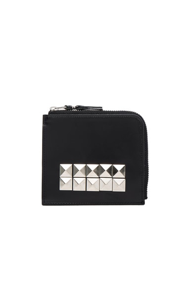 【COMME des GARÇONS】studs zip wallet COMME des GARCONS Studded Leather Zip Wallet in Black | FWRD