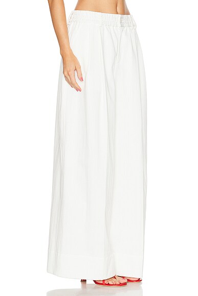 Shop Christopher John Rogers Elastic Waist Wide Leg Pant In Marshmallow