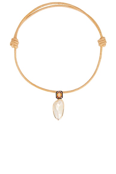 18k Gold Shell Necklace