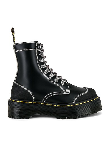 Dr. Martens Archive Moreno in Black | FWRD