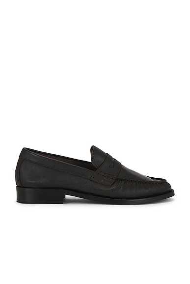 Duke + Dexter Ezra Pebble Pleated Penny Loafer in Chestnut Pebble