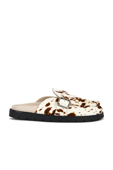 Duke + Dexter Winston Brown Cow Mule in Brown Cow