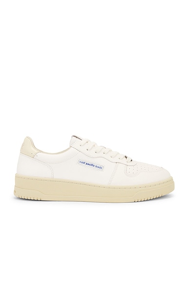 Common Projects Original Achilles Low Low Sneaker in Off White FWRD