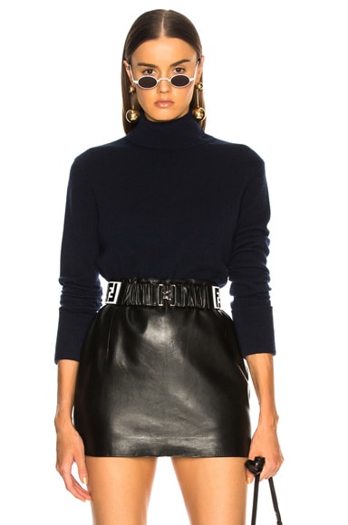 Ully Turtle Neck