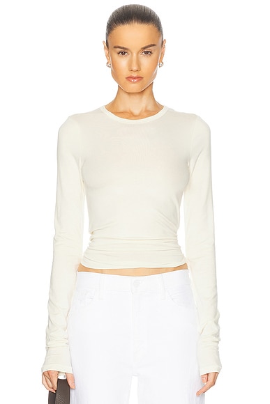 Eterne Fitted Crewneck Long Sleeve T-Shirt in Ivory