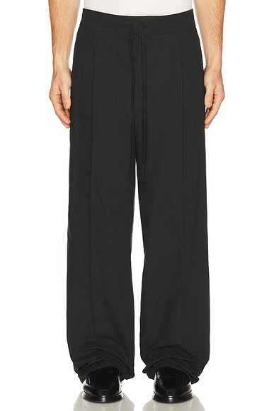 Pleat Front Pant