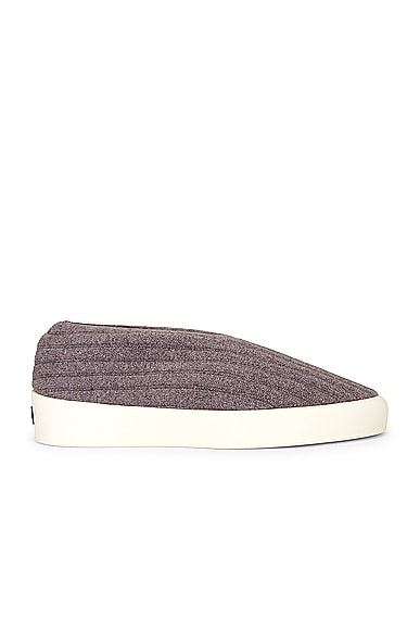 Shop Fear Of God Moc Knit Low In Taupe