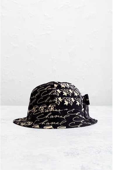 Pre-owned Chanel Bucket Hat In Black
