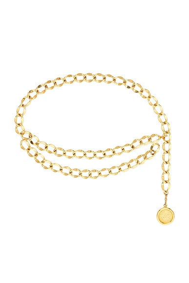FWRD Renew Chanel 31 Rue Cambon Chain Belt in Gold