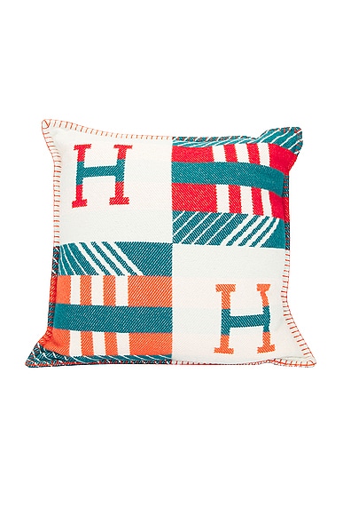 Pre-owned Hermes Avalon Cushion In Multi