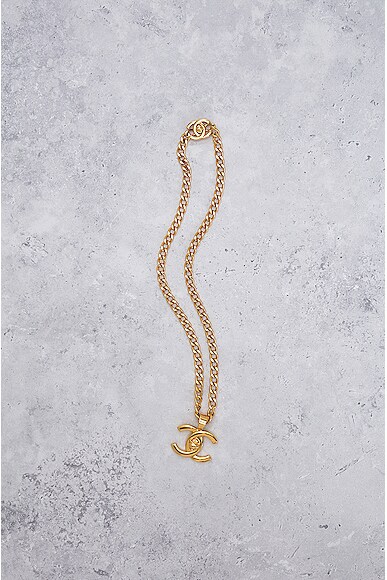 Dream Life Pearl Chunky Chain Necklace - Walmart.com